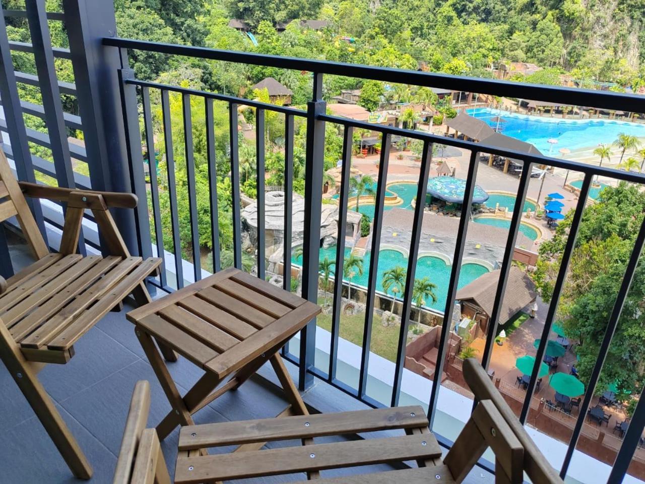 Ipoh Sunway Onsen Suites And Tambun Guesthouse , 3-14Pax 2Parking By Iwh Dış mekan fotoğraf